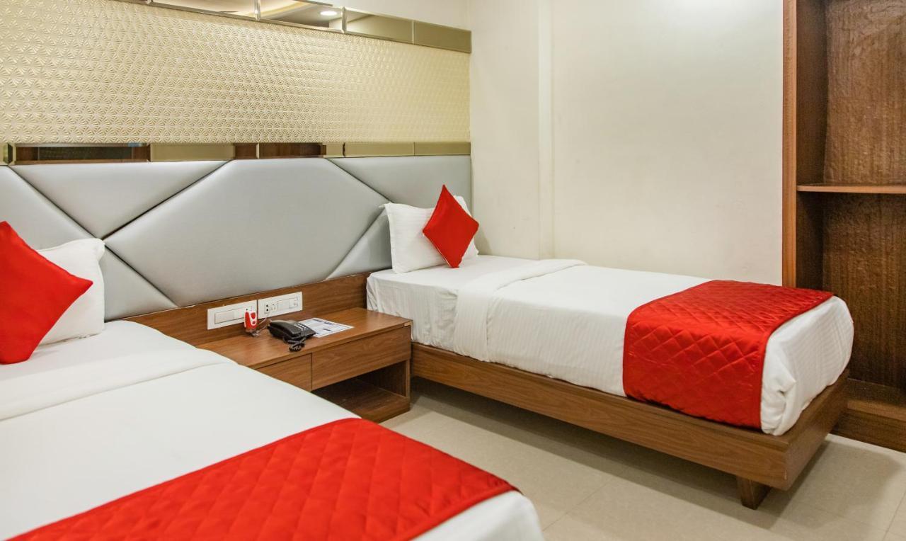 Hotel Hometown Near Us Embassy Bkc Мумбаи Экстерьер фото